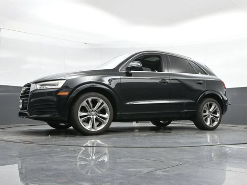 Used 2018 Audi Q3 2.0T Premium Plus w/ Premium Plus Package AWD/4WD image 46