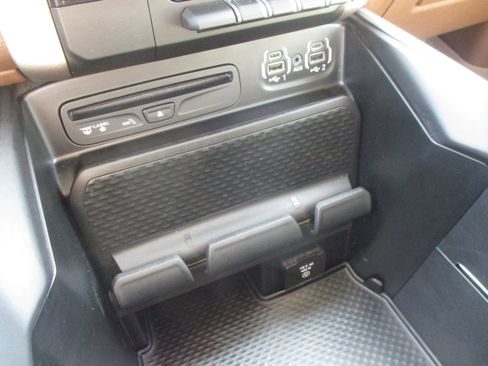 Used 2019 RAM 1500 Laramie image 36