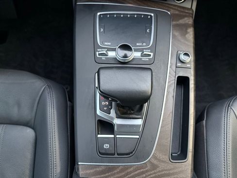 Used 2018 Audi Q5 2.0T Premium Plus w/ Premium Plus Package image 28