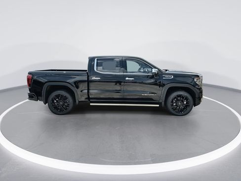 New 2026 GMC Sierra 1500 Denali w/ Denali Reserve Package AWD/4WD image 9