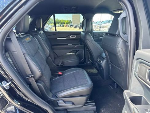 New 2026 Ford Explorer Tremor w/ Tremor Convenience Package AWD/4WD image 15