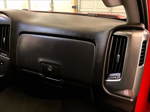 Used 2019 Chevrolet Silverado 1500 LT w/ All Star Edition image 15