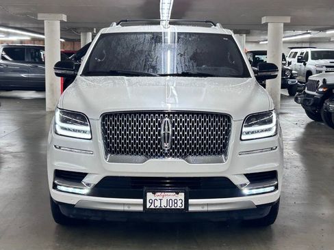 Used 2019 Lincoln Navigator L Reserve image 2