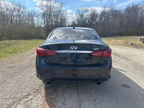 Used 2019 INFINITI Q50 Luxe w/ Essential Package (3.0T Luxe) image 4