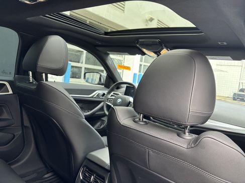 Used 2025 BMW i4 eDrive40 w/ Parking Assistance Package RWD image 29