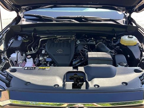 Certified 2026 Toyota Grand Highlander AWD Hybrid image 16