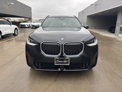 Used 2025 BMW X3 xDrive30i image 2