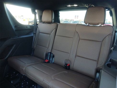 New 2026 Chevrolet Tahoe High Country w/ LPO, Get Active Package image 30