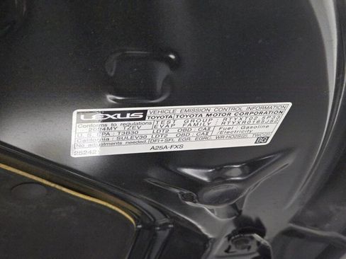 Certified 2024 Lexus RX 450h AWD w/ Convenience Package image 28