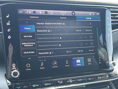 New 2026 Jeep Grand Wagoneer 4WD image 29