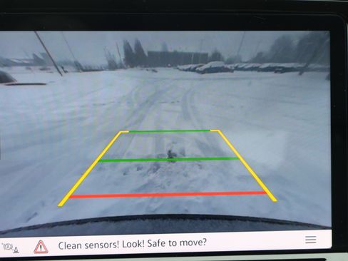 Used 2024 Volkswagen Atlas SE image 28