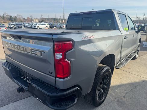 Used 2022 Chevrolet Silverado 1500 LT Trail Boss w/ Convenience Package II image 5