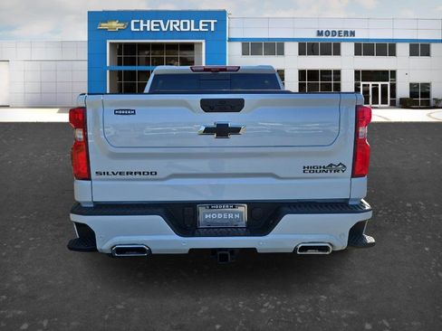 New 2026 Chevrolet Silverado 1500 High Country AWD/4WD image 4