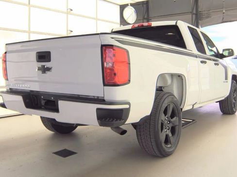 Used 2018 Chevrolet Silverado 1500 Custom w/ Rally 1 Edition RWD image 5