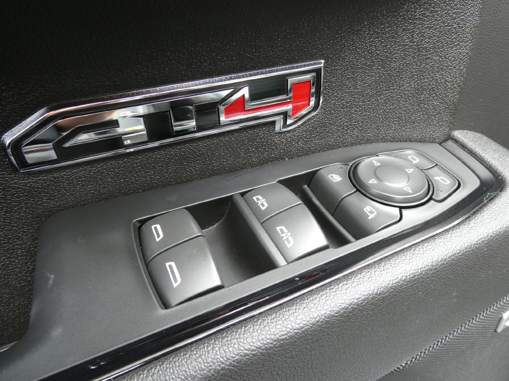 Used 2025 GMC Sierra 1500 AT4 w/ AT4 Premium Package AWD/4WD image 24