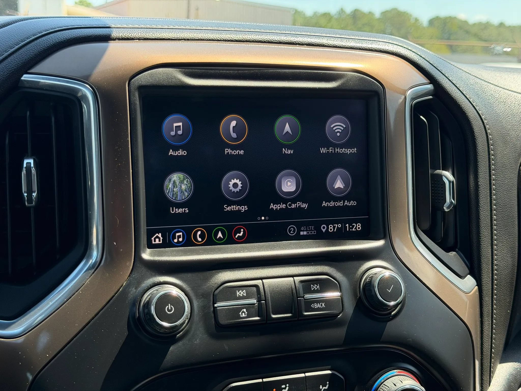 Used 2020 Chevrolet Silverado 2500 High Country w/ Z71 Off-Road Package AWD/4WD image 46