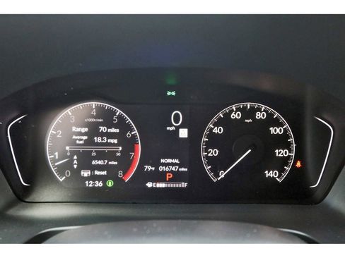 Used 2025 Honda Pilot TrailSport image 16