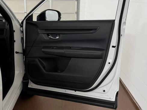 Used 2026 Honda CR-V Sport-L image 39