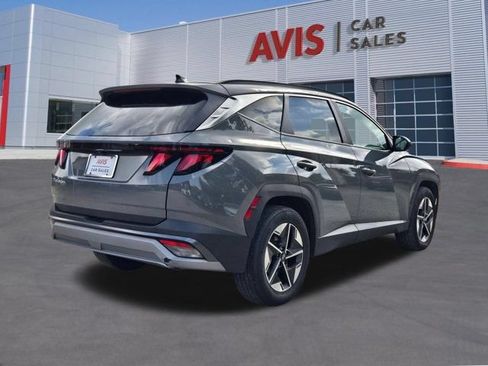 Used 2025 Hyundai Tucson SEL FWD image 6