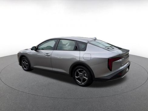 Used 2025 Kia K4 LXS FWD image 10