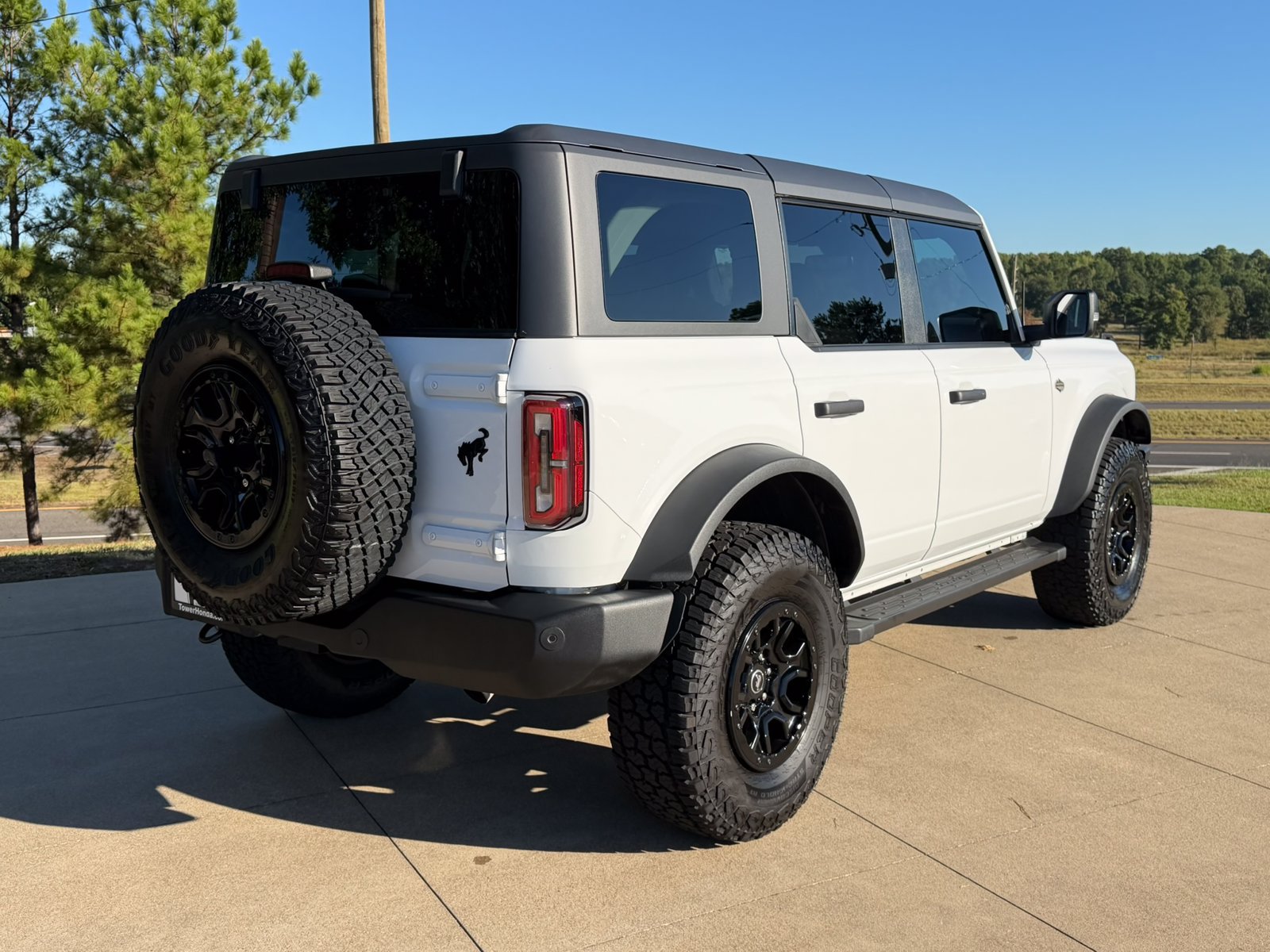 Used 2024 Ford Bronco Wildtrak AWD/4WD image 6