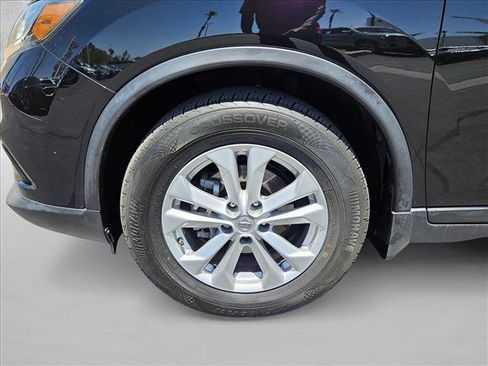 Used 2014 Nissan Rogue SV w/ SV Premium Package FWD image 21