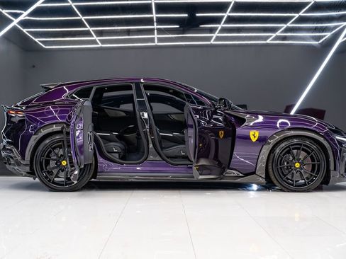 Used 2024 Ferrari Purosangue AWD/4WD image 7
