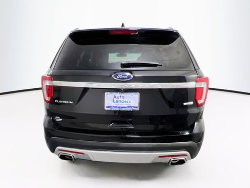 Used 2017 Ford Explorer Platinum AWD/4WD image 6
