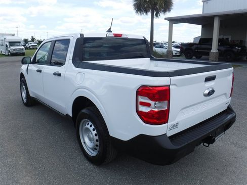 Used 2022 Ford Maverick XL w/ Equipment Group 100A Standard AWD/4WD image 3