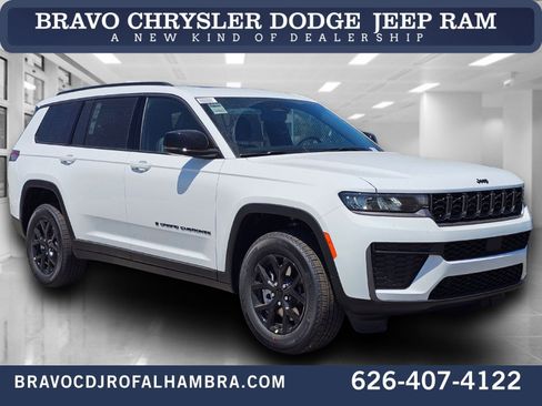 New 2026 Jeep Grand Cherokee L Altitude RWD image 1