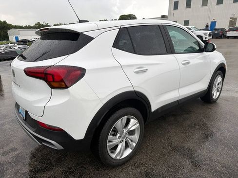 Used 2026 Buick Encore GX Preferred w/ Comfort Package FWD image 3