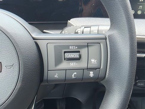 New 2026 Nissan Kicks SV image 18