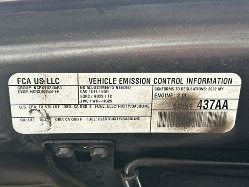 Used 2022 Jeep Wrangler Unlimited Rubicon 4xe AWD/4WD image 27