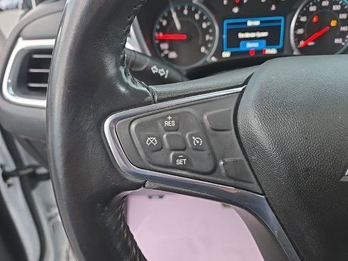 Used 2019 Chevrolet Equinox LT image 17