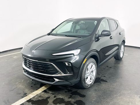 Used 2025 Buick Encore GX Preferred FWD image 3