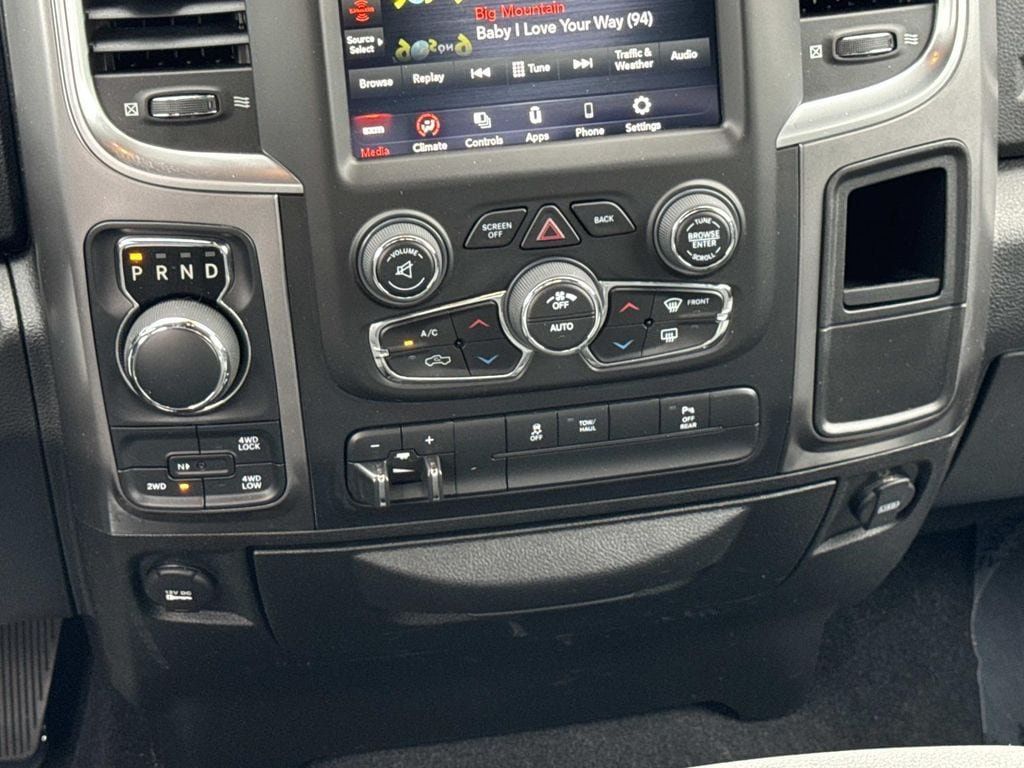 Used 2021 RAM 1500 Warlock w/ Luxury Group AWD/4WD image 16