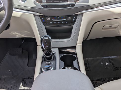 Used 2024 Cadillac XT5 Premium Luxury w/ Technology Package FWD image 21