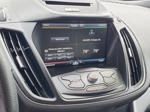 Used 2014 Ford Escape SE w/ Equipment Group 201A FWD image 19