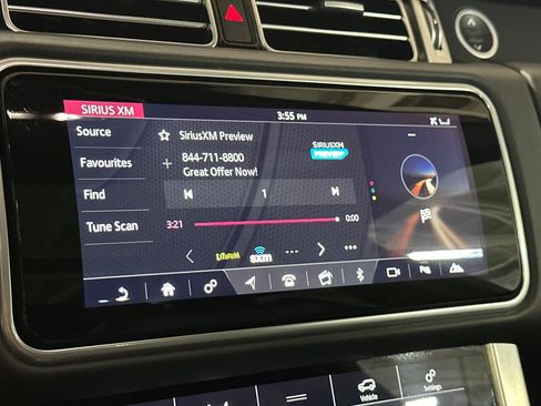 Used 2019 Land Rover Range Rover HSE AWD/4WD image 17