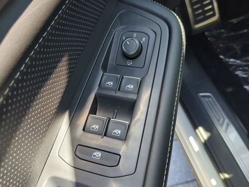New 2026 Volkswagen Atlas SEL Premium R-Line AWD/4WD image 18