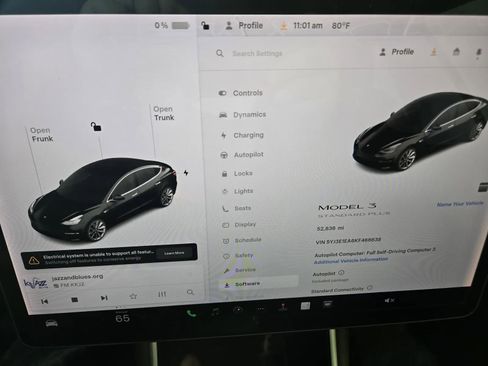 Used 2019 Tesla Model 3 Standard Range image 16