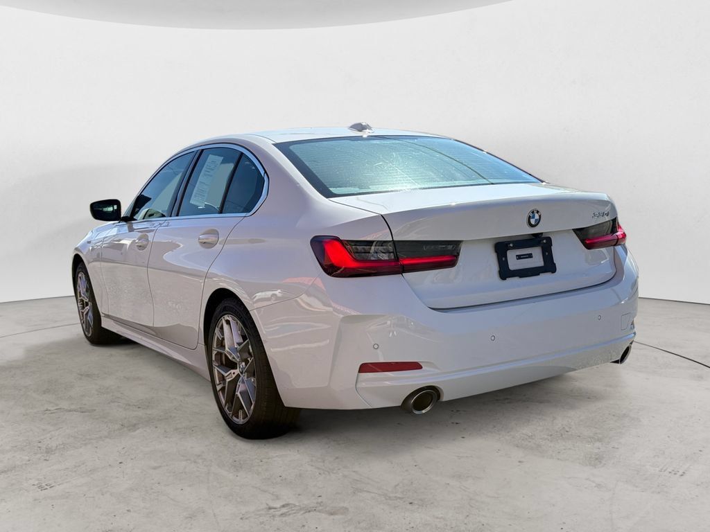 Used 2025 BMW 330i Sedan RWD image 5