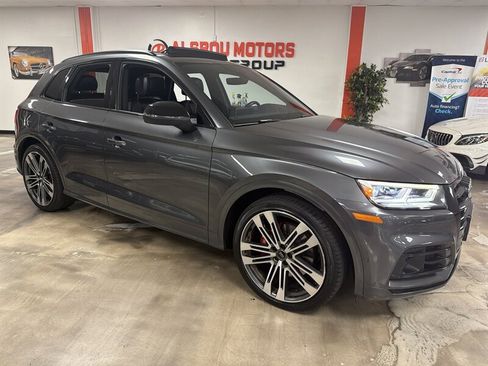 Used 2019 Audi SQ5 Prestige w/ Prestige Package AWD/4WD image 16