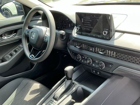 Certified 2023 Honda Accord EX image 13