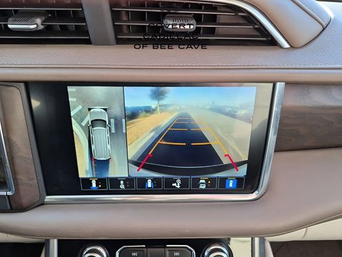 Used 2023 GMC Yukon XL Denali image 50