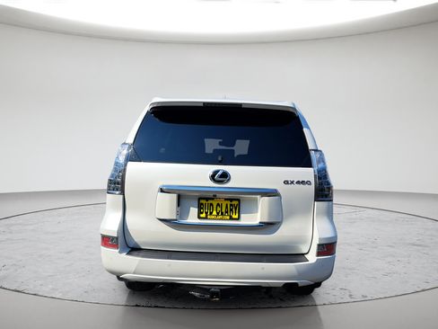 Used 2023 Lexus GX 460 Premium w/ Premium Package AWD/4WD image 16
