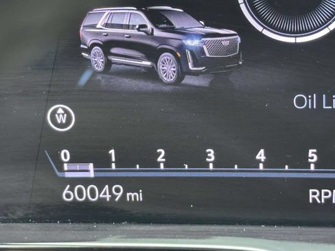Used 2023 Cadillac Escalade Sport Platinum AWD/4WD image 41