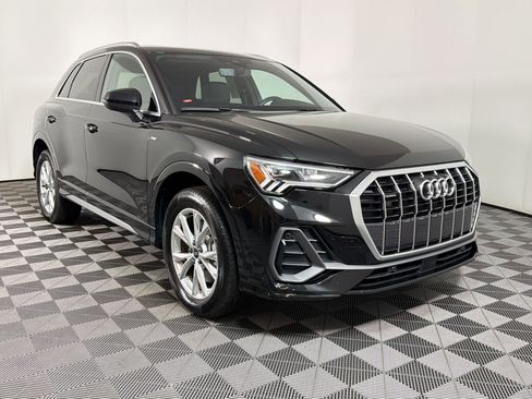 Certified 2025 Audi Q3 2.0T Premium w/ Convenience Package AWD/4WD image 6