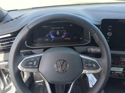 New 2026 Volkswagen Jetta Sport FWD image 9