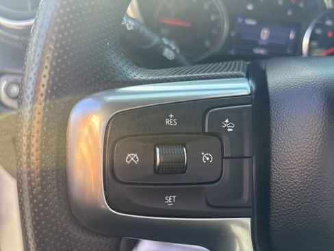 Used 2021 Chevrolet Blazer LT image 34